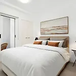 Stylish River Escape, Noosaville