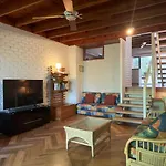 Central Noosa Location, Noosa Heads