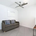 1 Alpha - Lovely And Spacious 3 Bed Apartment All On One Level Lift Pool Air Con Garden Outlook