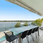 Aqua Linea 3 Noosa Parade 82