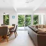 Little Cove Townhouse 7 Pandanus Street 14