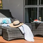 Lazy Days 2 By Stay Noosa
