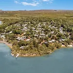The Jetty Escape