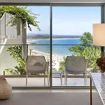 Hastings Park: Modern, Ocean View Retreat