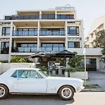 The Sunrise Apartment On Orealla