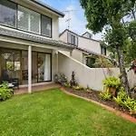 22 Jindiburra