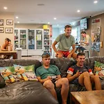 Noosa Flashpackers