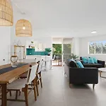 6 Parkshores Sunshine Location Location Location 100M To Beach Access