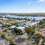 Noosa River Sandy Shores