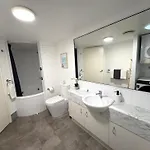 Nautical Stylish Ground Level 1 Bedroom Unit