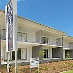 Cooroy Luxury Motel Apartments