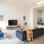 Banksia Villa