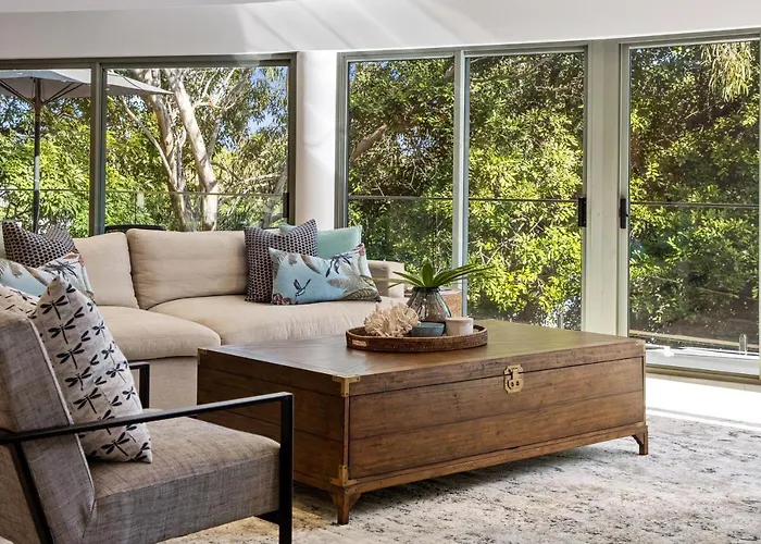Hastings Park: Elegant Oasis