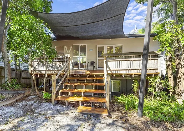 Ferguson St The Beach House Cosy Cottage With Pool
