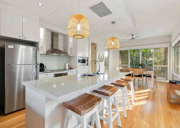 Elouera 2 Private Duplex With Views And Pool