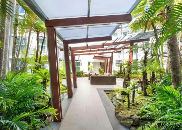 7Em Freshly Renovated Hastings Street 2 Bedroom