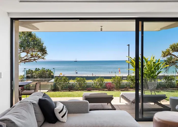 Noosa Court Apartment 03