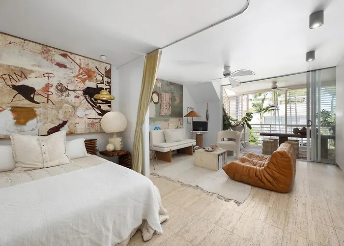 The Sunroom On Noosa Hill With Rooftop