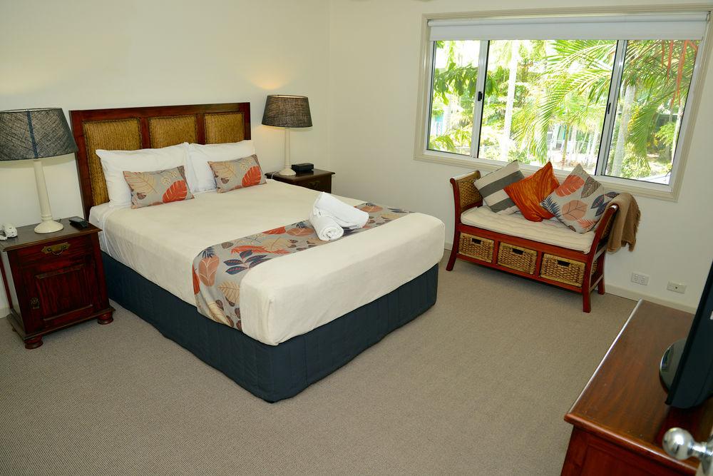 Coco Bay 3*