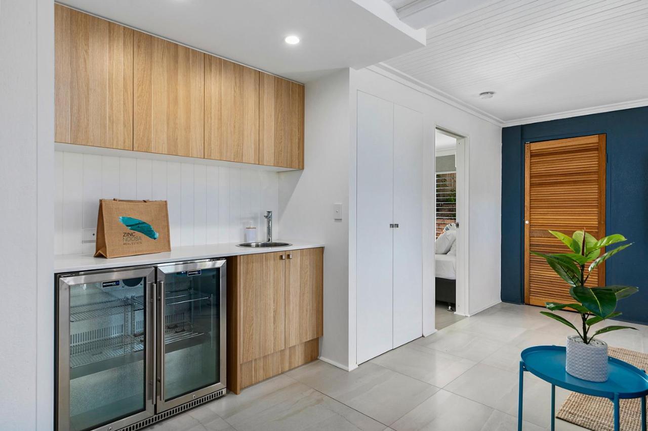Seascape Apartment *