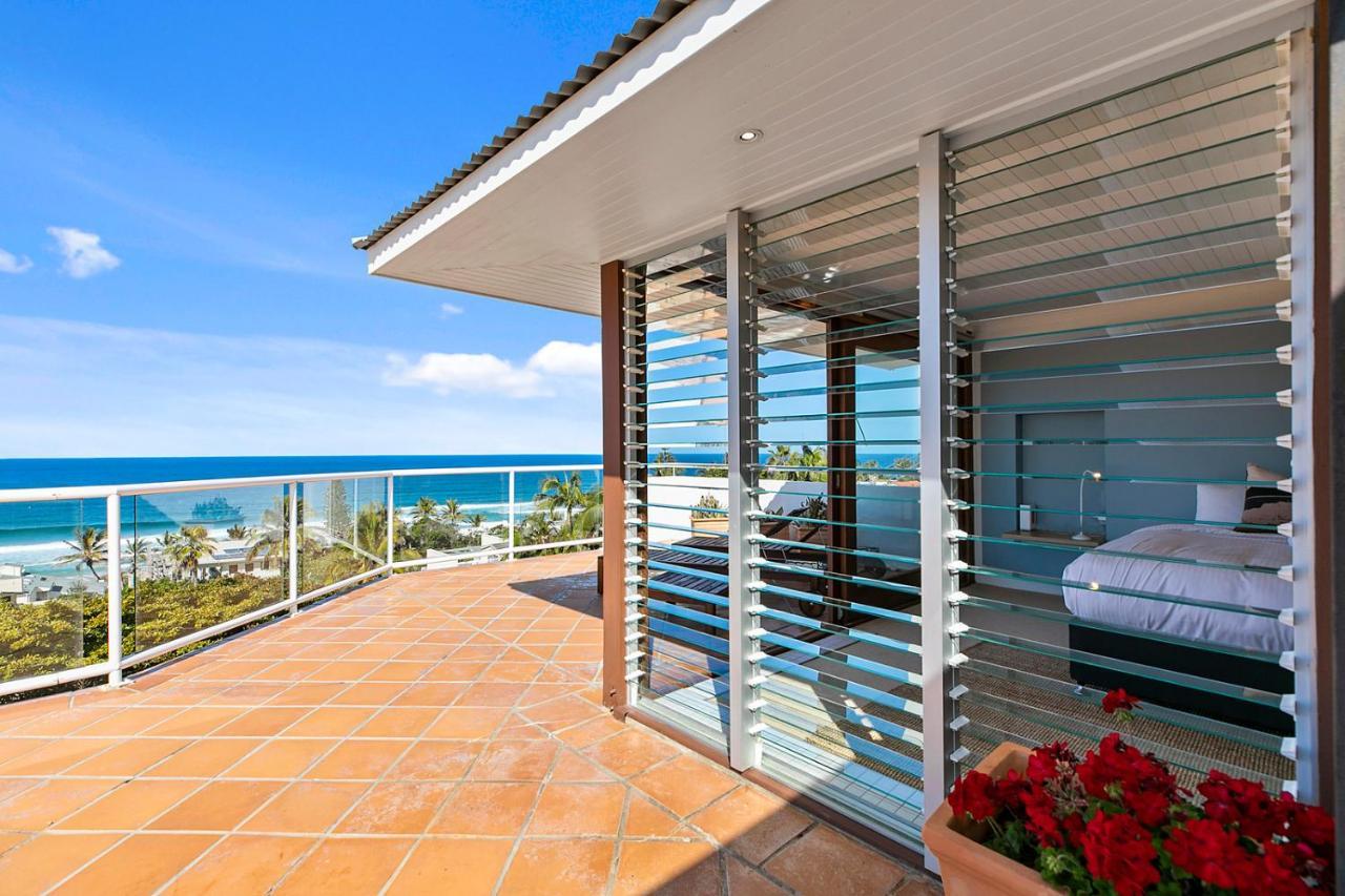 Seascape Apartment *