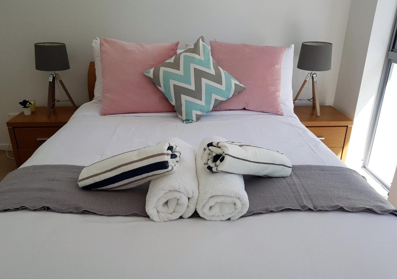Retreat - 3 Bedroom Family - Wifi - Netflix - 2 Cars Sunshine Beach