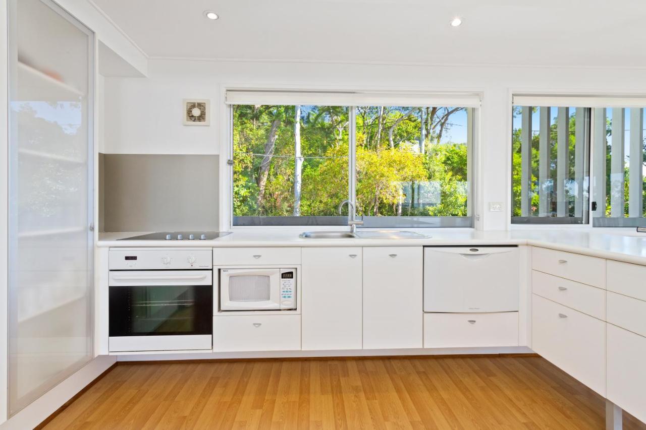 Escape 2br Allambi Rise Holiday home Noosa Heads