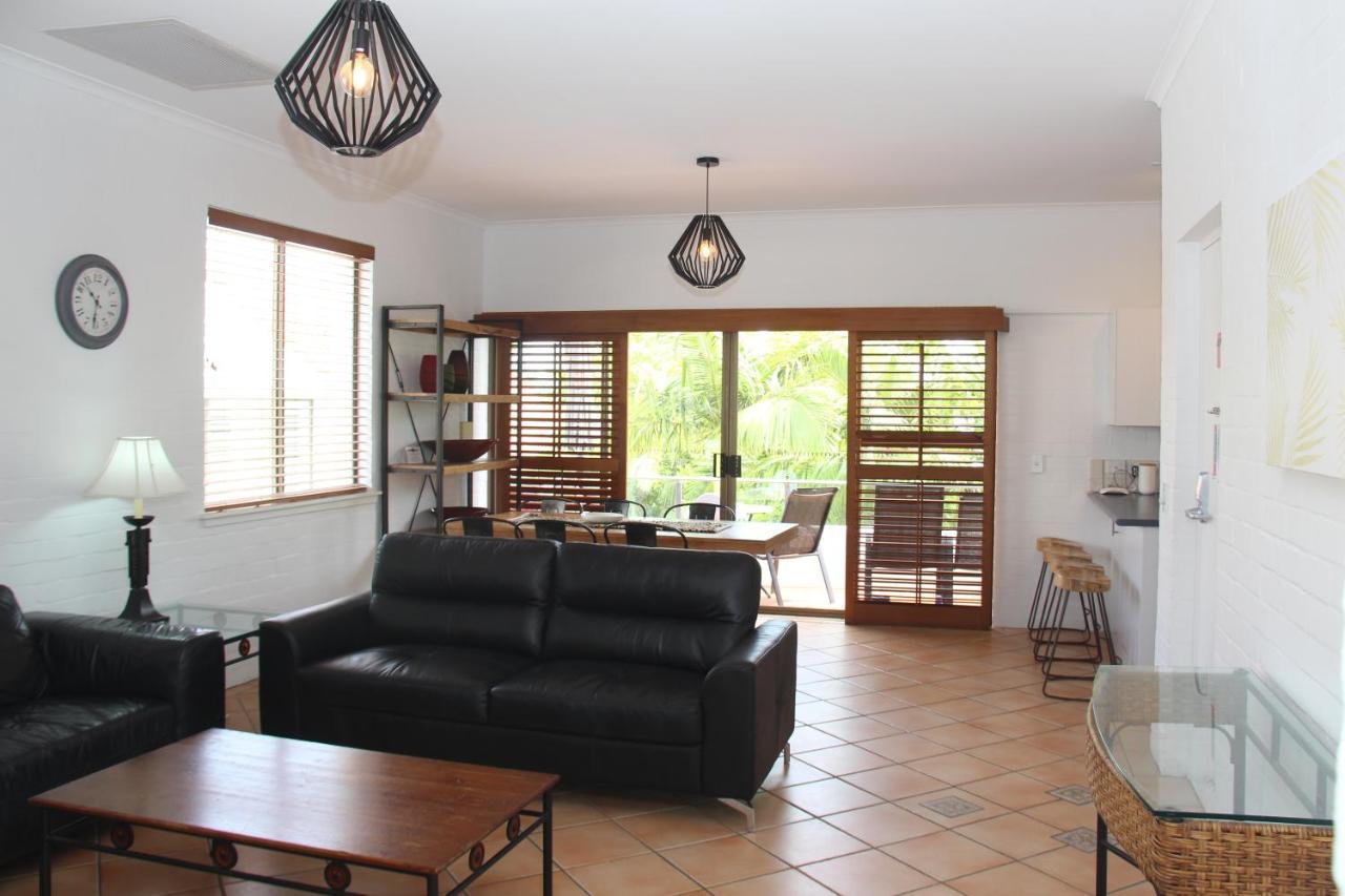 Apartment Haven On Hill - Sunset Views, Pools, Noosa Heads