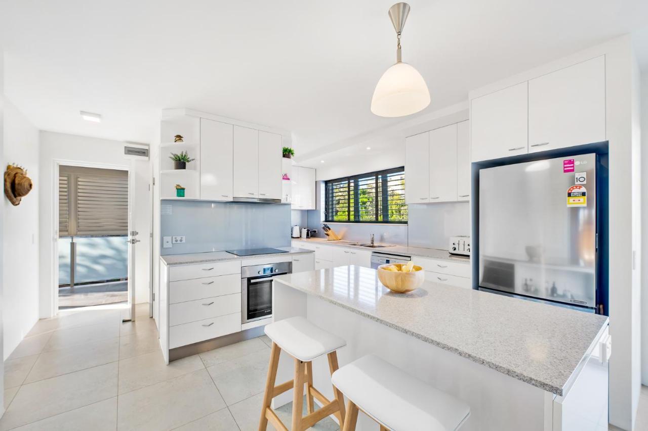 Crystal Shores Sunshine Apartment Sunshine Beach