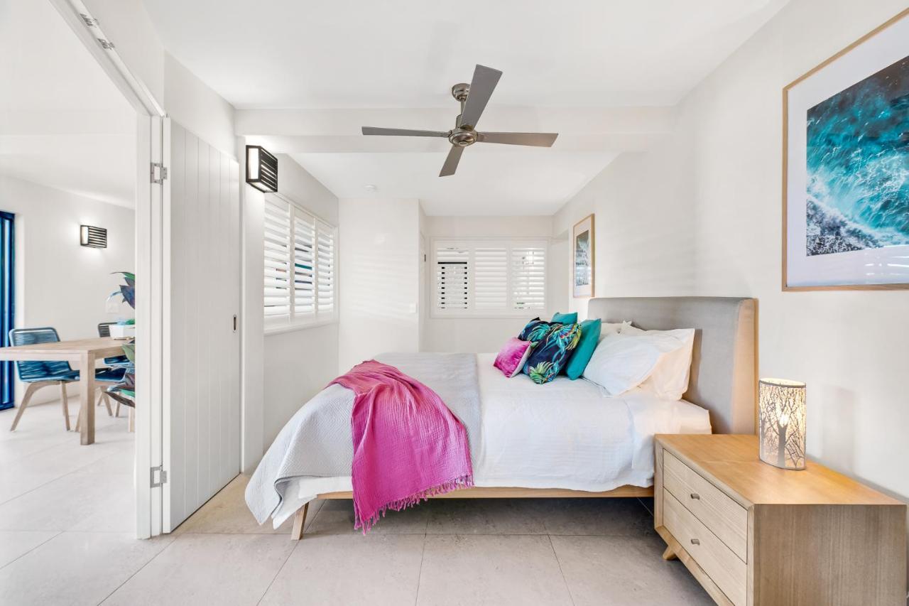Apartment Crystal Shores Sunshine *