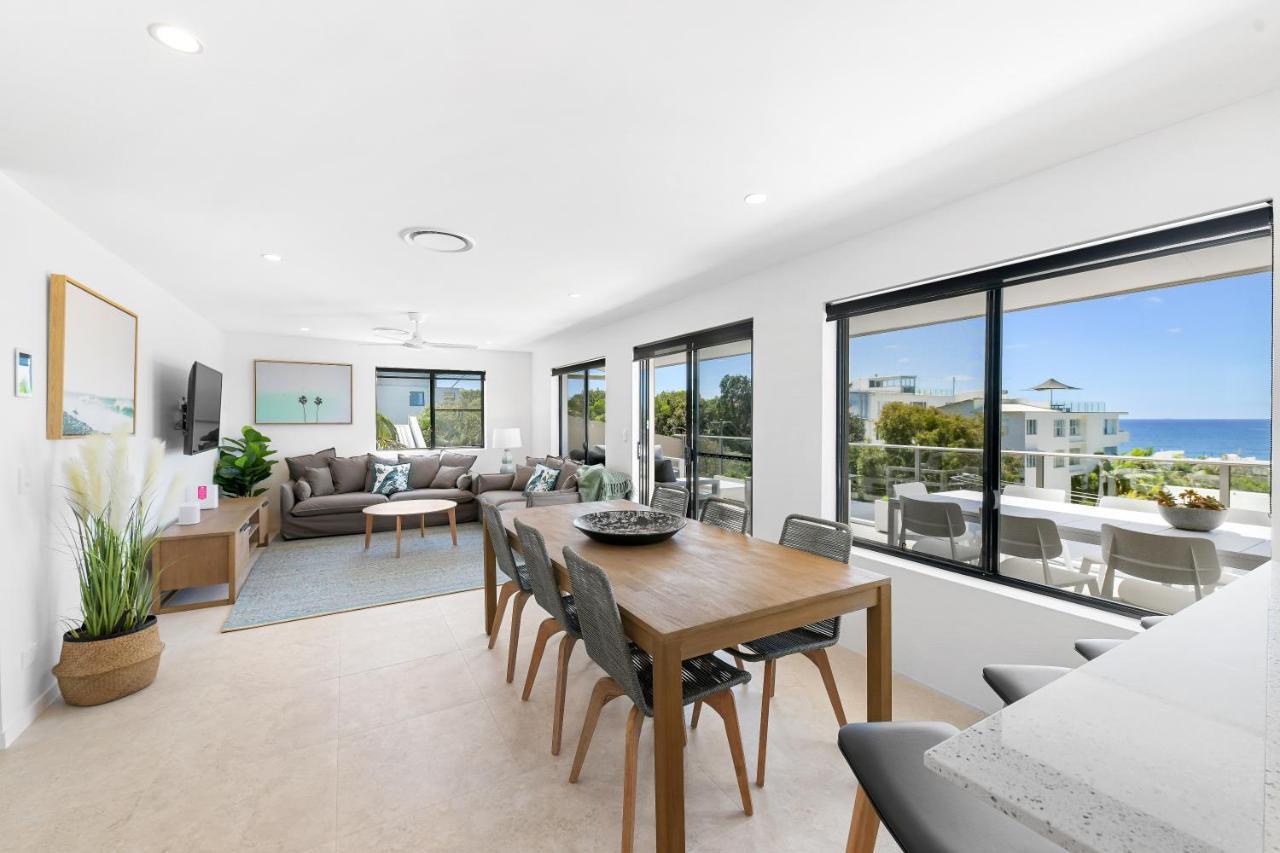 Crystal Shores Sunshine * Sunshine Beach