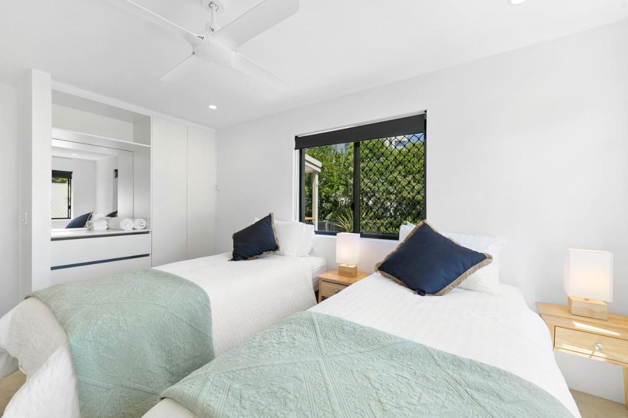 Crystal Shores Sunshine * Sunshine Beach