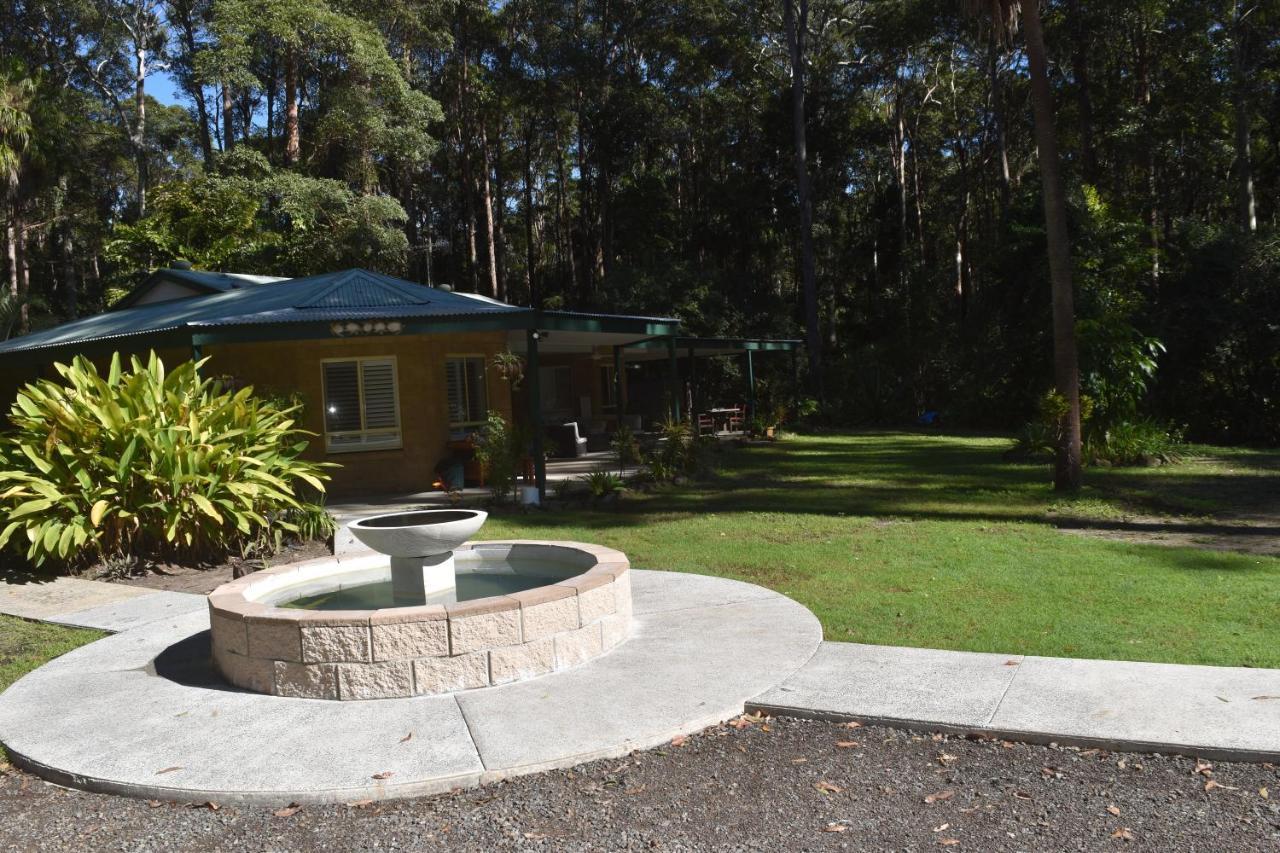 Bed & Breakfast Beechs' Brook Rainforest Retreat