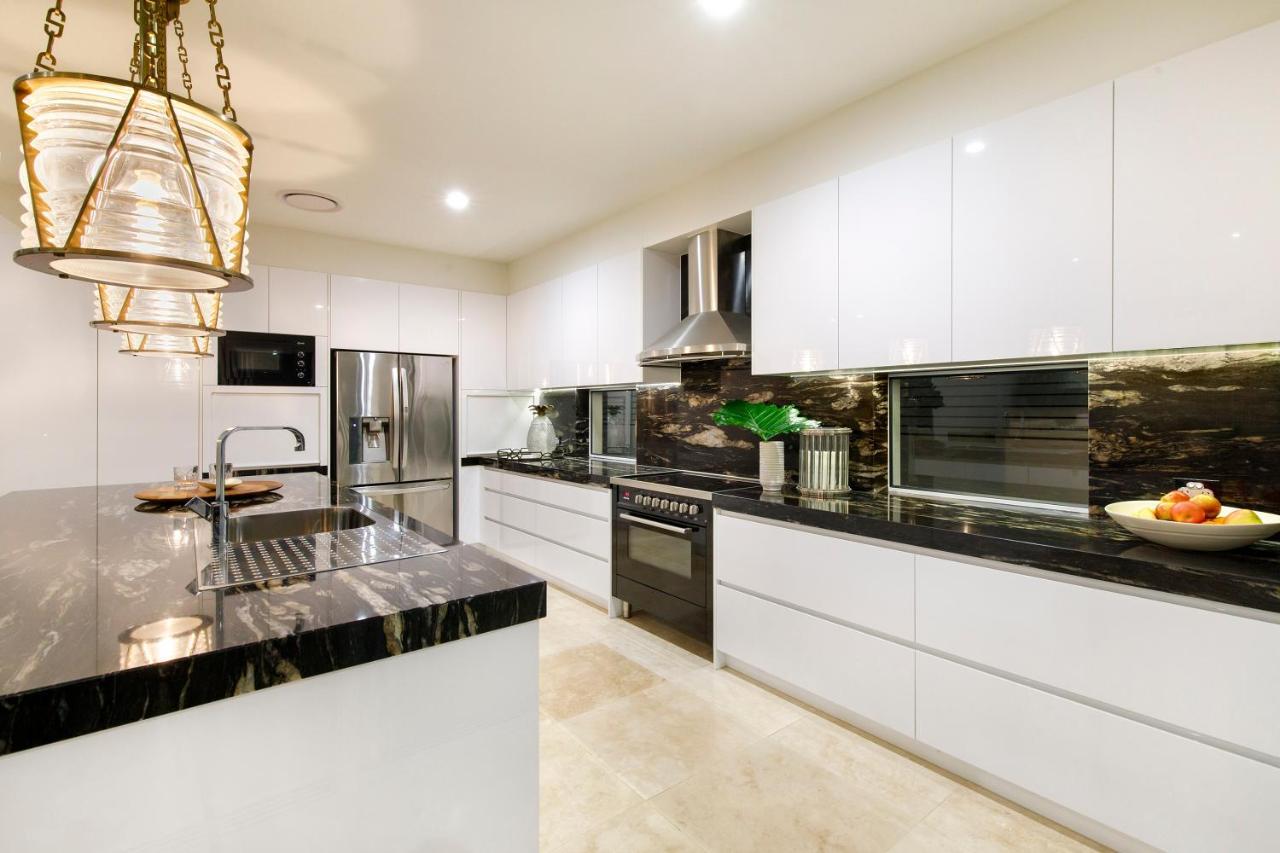 Exquisite Riverside Living, Noosaville