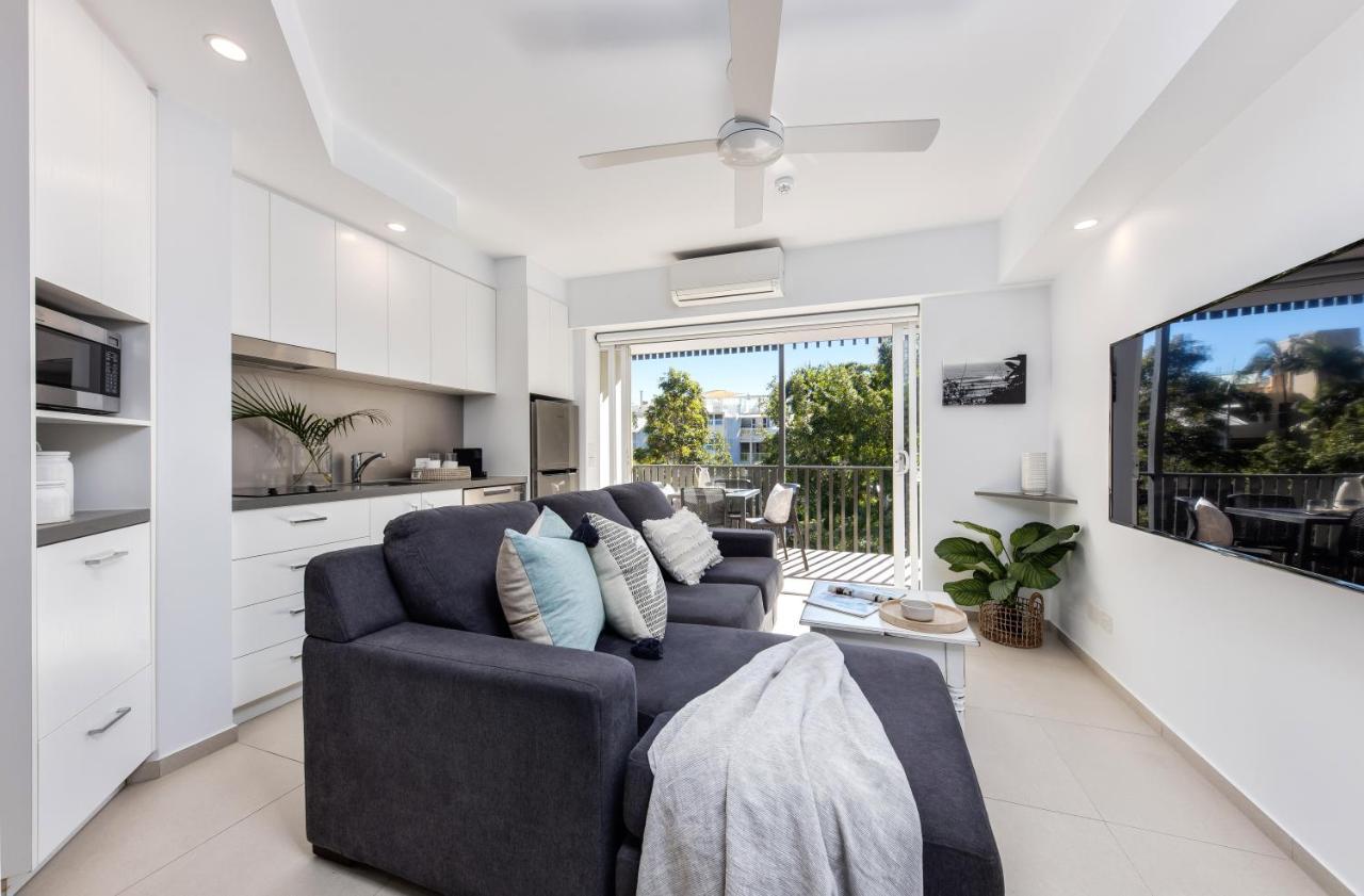 Elegant Modern Coastal Escape Steps From Main Noosa Heads