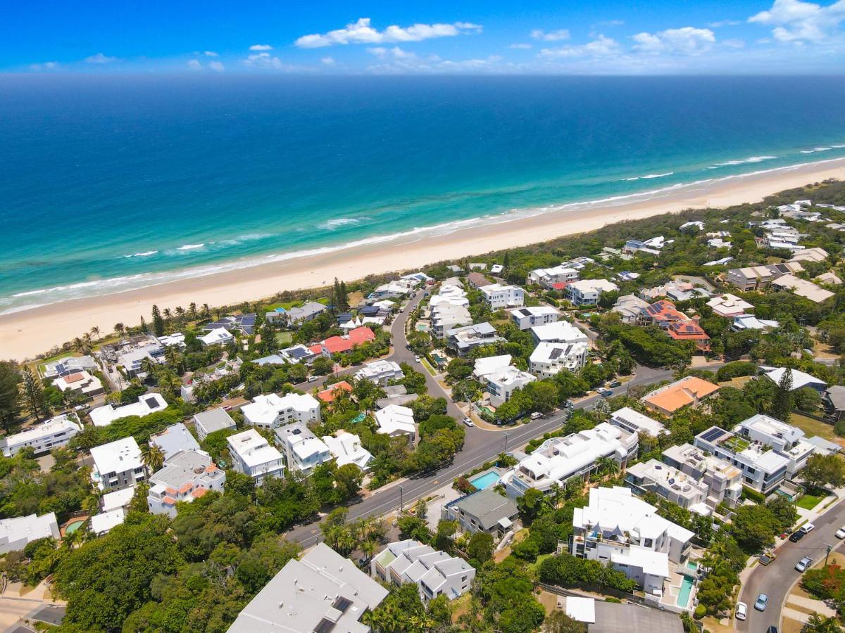 Crystal Shores Sunshine Apartment