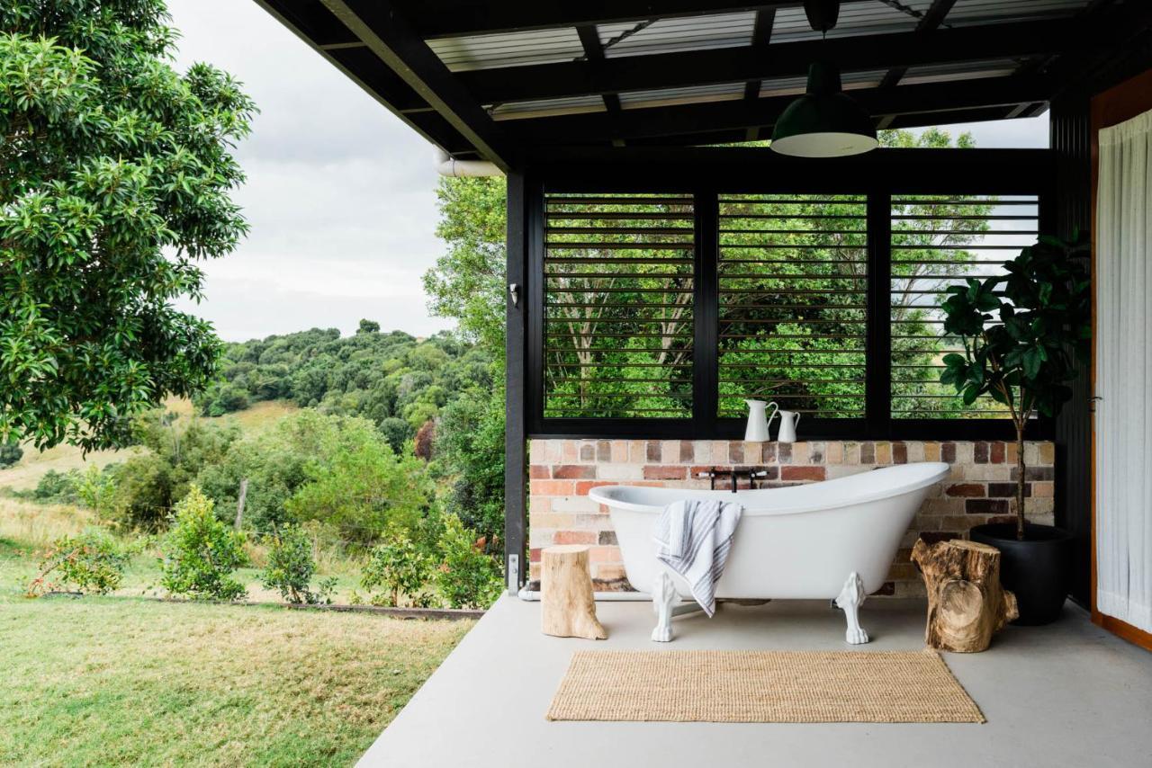 Thirlestane Farm & Barn * Cooroy