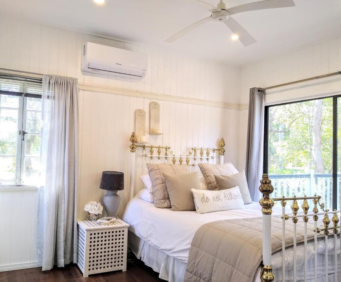 Weyba Noosa & Kangaroos Lodge Peregian Beach