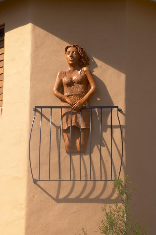 L'auberge @ *