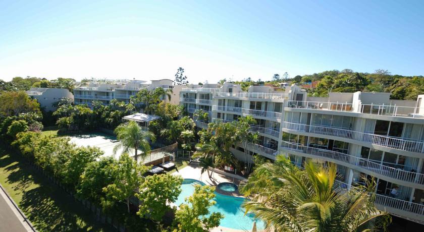 Hill Aparthotel 4*