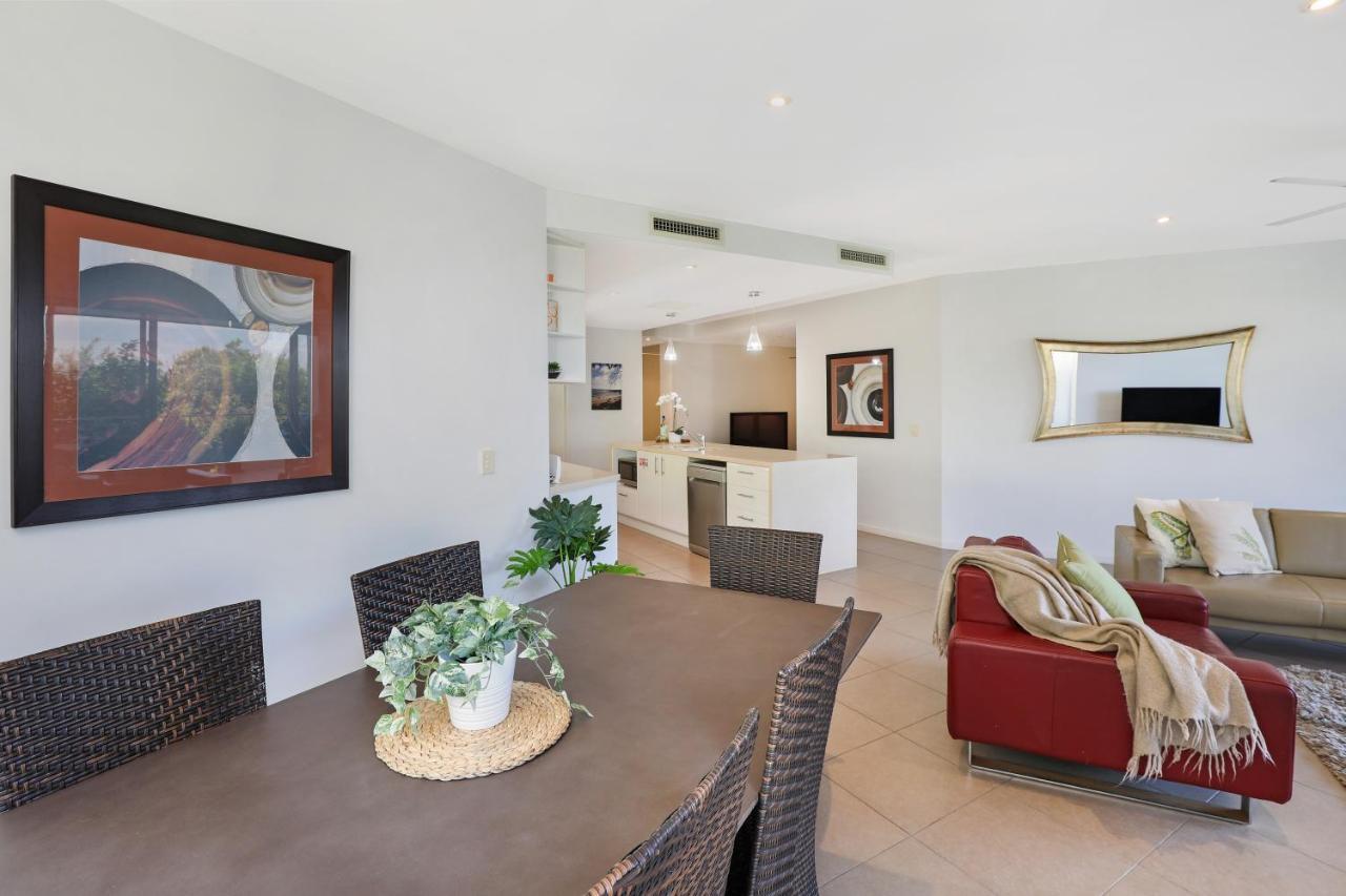 Retreat - 3 Bedroom Family - Wifi - Netflix - 2 Cars Apartment