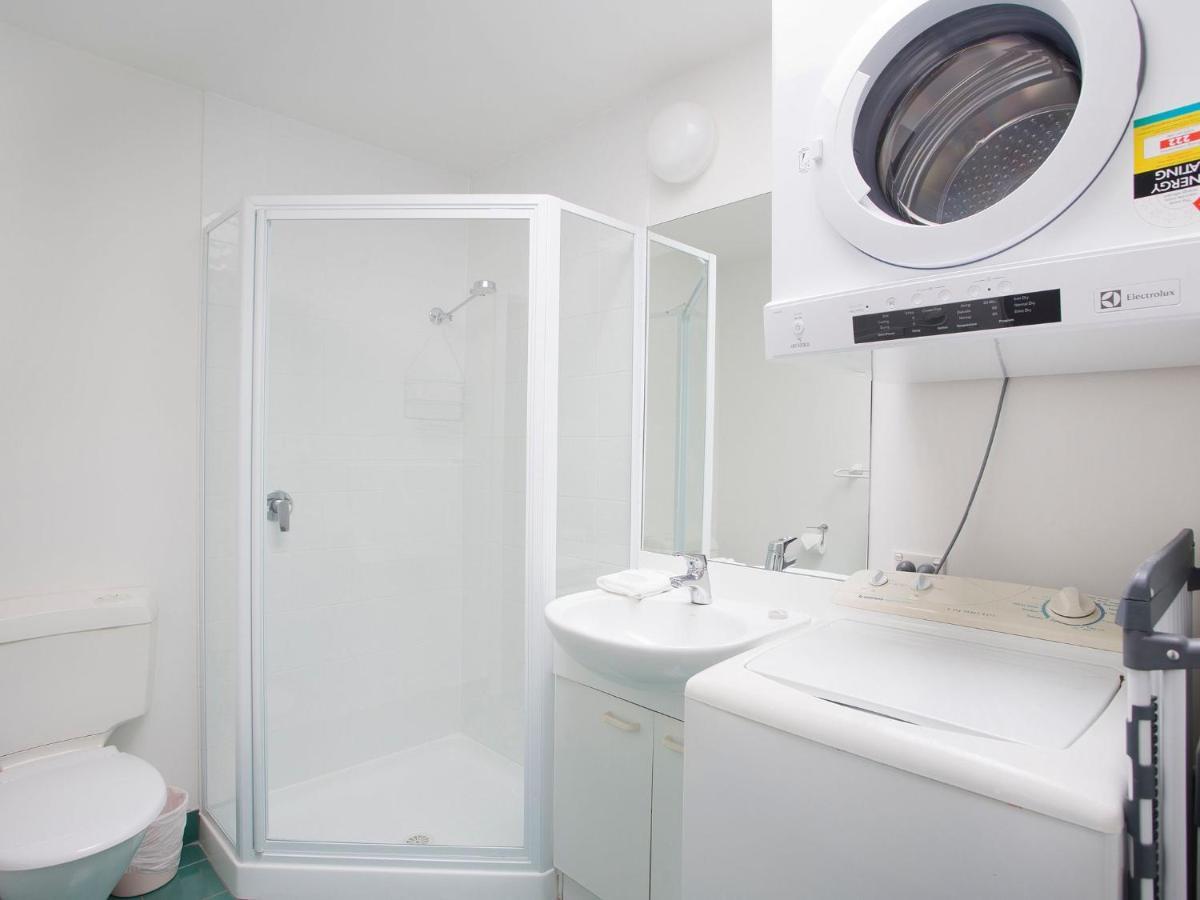 Dolphins 2 Alderly Terrace 36 Apartment *