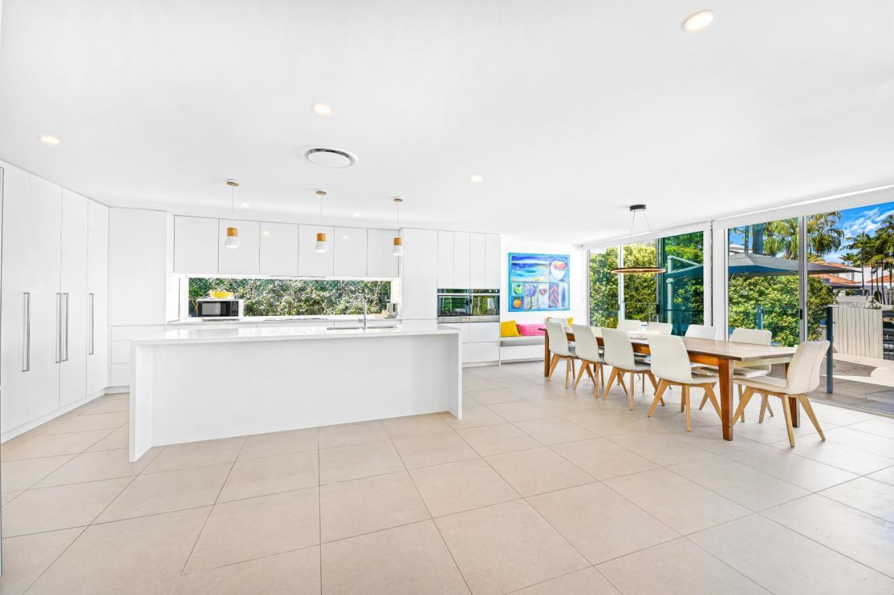 Noosa Waters Luxury Waterfront *