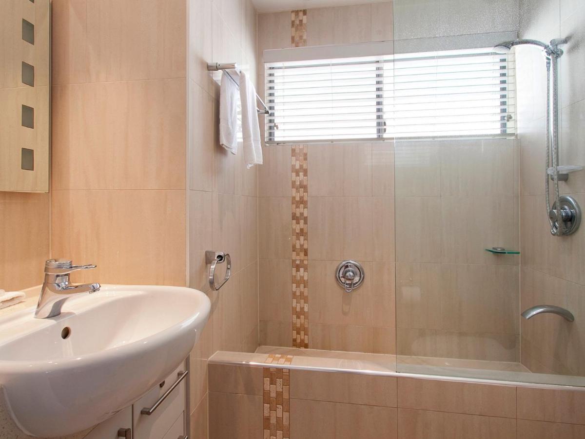 Apartment Jacaranda 12 Hastings Street 12