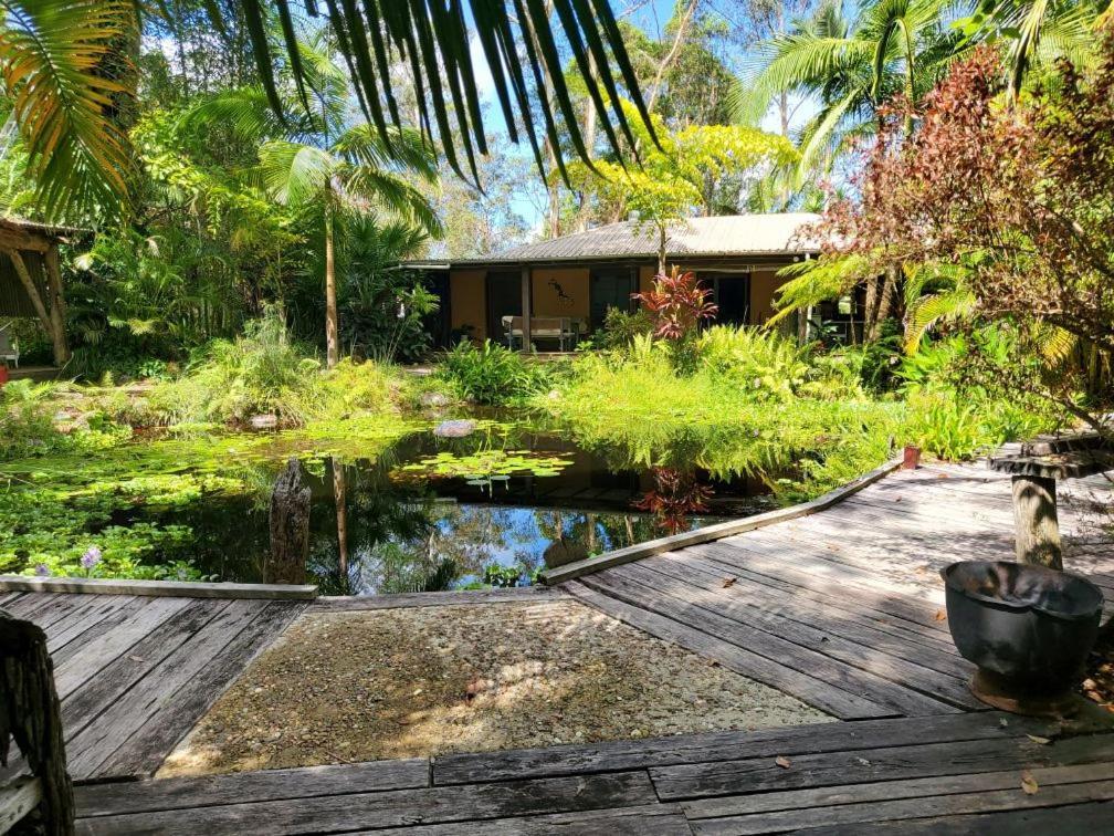 The Wake-up Call & Retreats - Noosa Hinterland Guest house *
