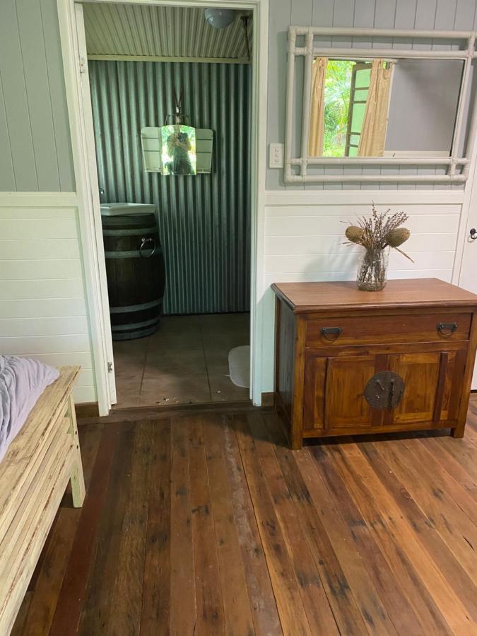 Guest house The Wake-up Call & Retreats - Noosa Hinterland Pomona