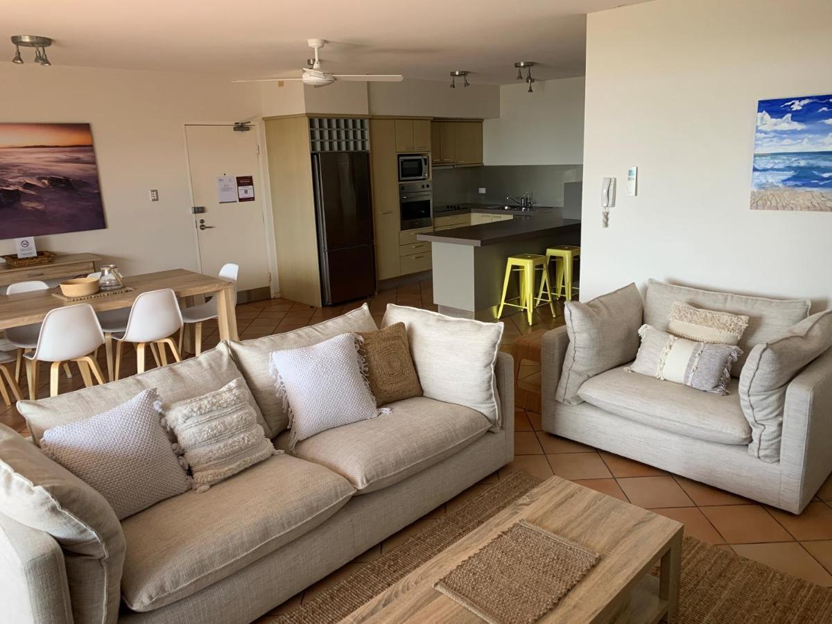 Aqua Promenade Beachfront Aparthotel 4*