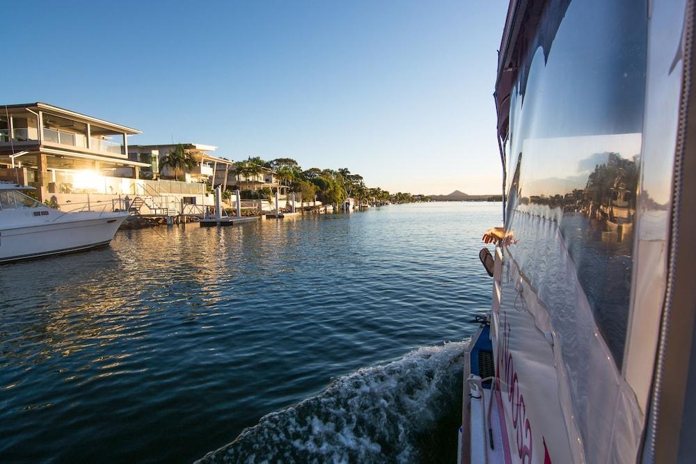 Anchor Noosa Motel 4*