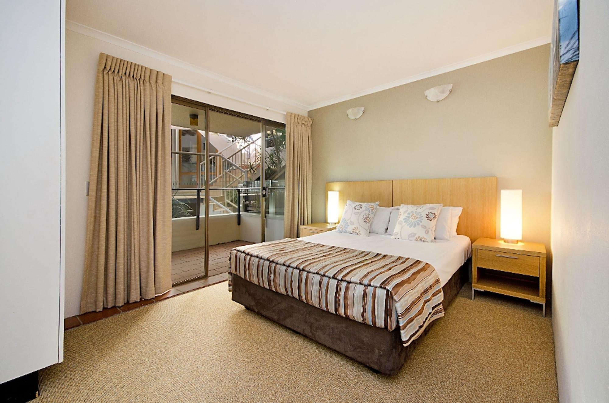 International Aparthotel 3*