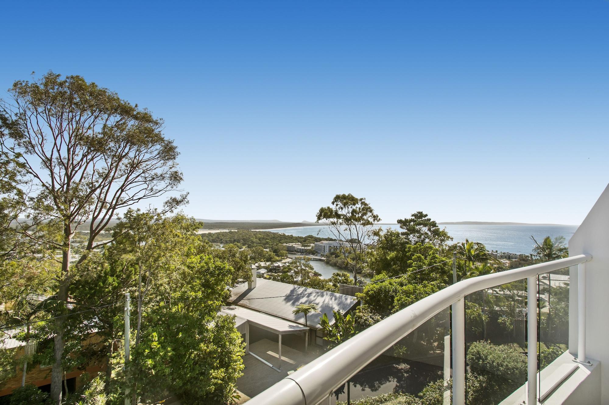 The Lookout Aparthotel
